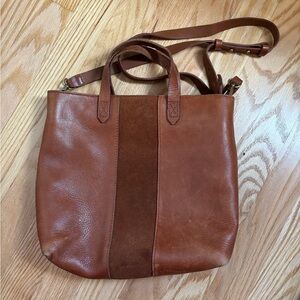 Used, but lots of life left, Madewell leather bag, adjustable shoulder strap